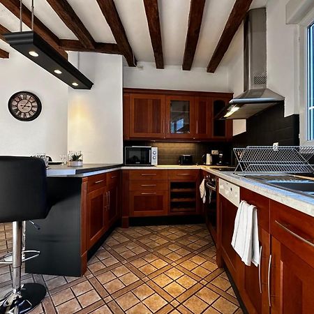 Charming Apartment Close To The Center Of Blere Exterior photo